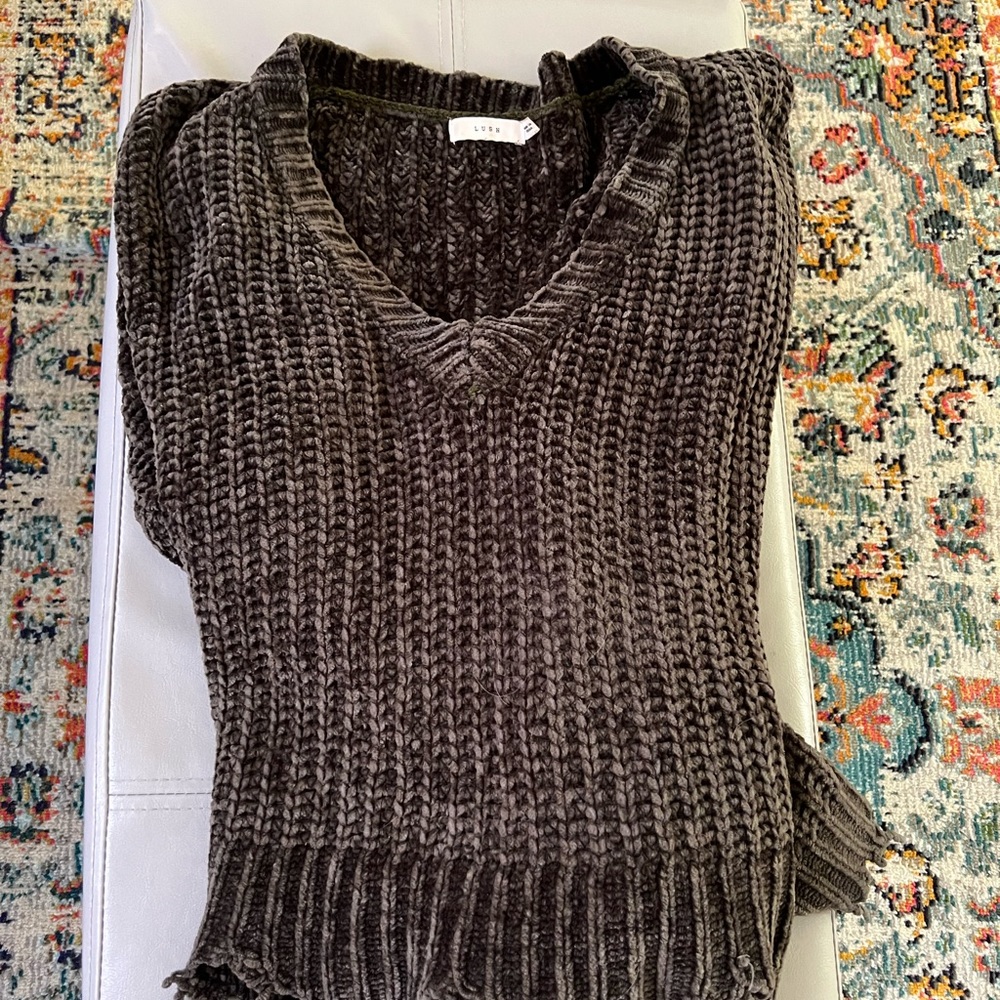 Lush green sweater